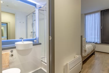 Bronze En Suite 6 share at The Tannery, 115 Bath Lane, New Parks, Leicester, LE35EU - Image 8